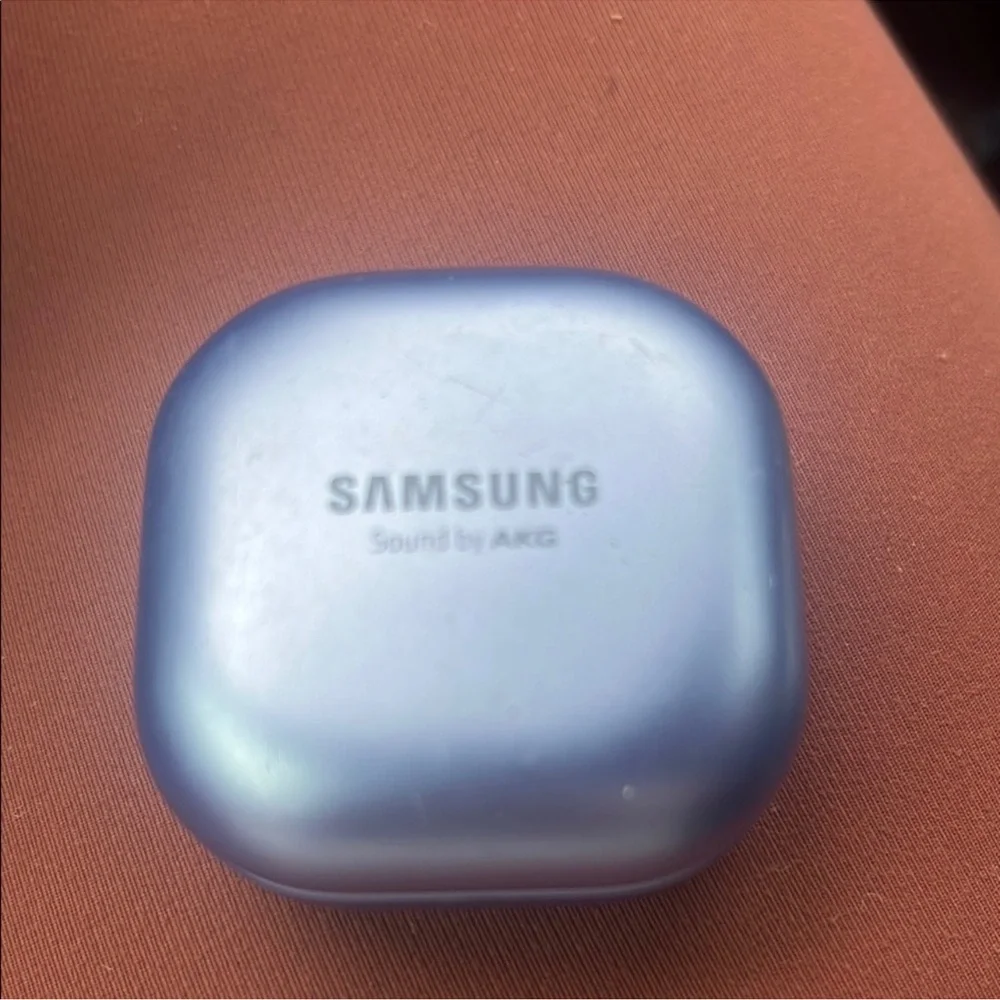 Samsung Purple Wireless Earbuds Case